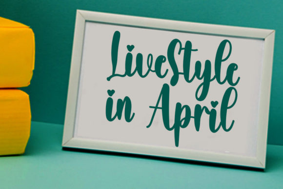 Hearts Font - Preview 2