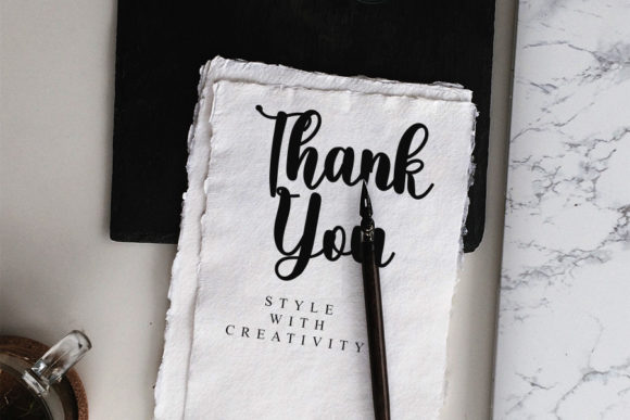 Handle Font - Preview 4