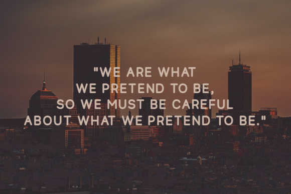 Boston Font - Preview 1