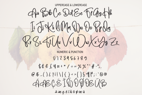 Holiday Moment Font - Preview 6