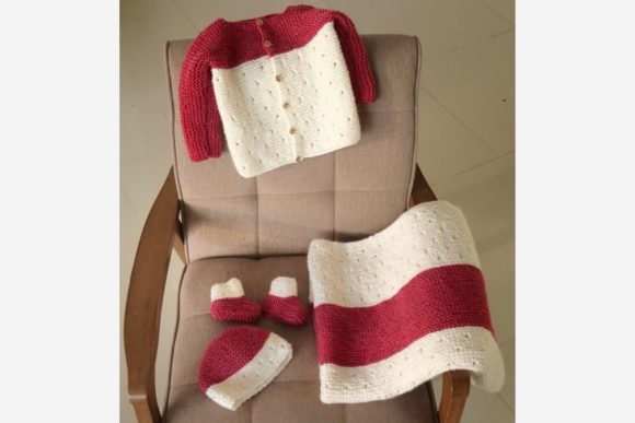 Strawberry Seed Baby Set
