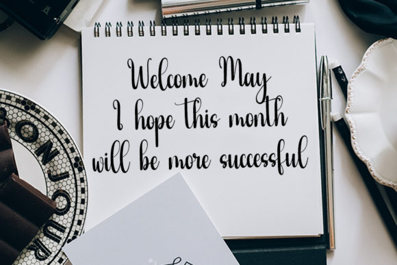 Beautifully Font - Preview 3