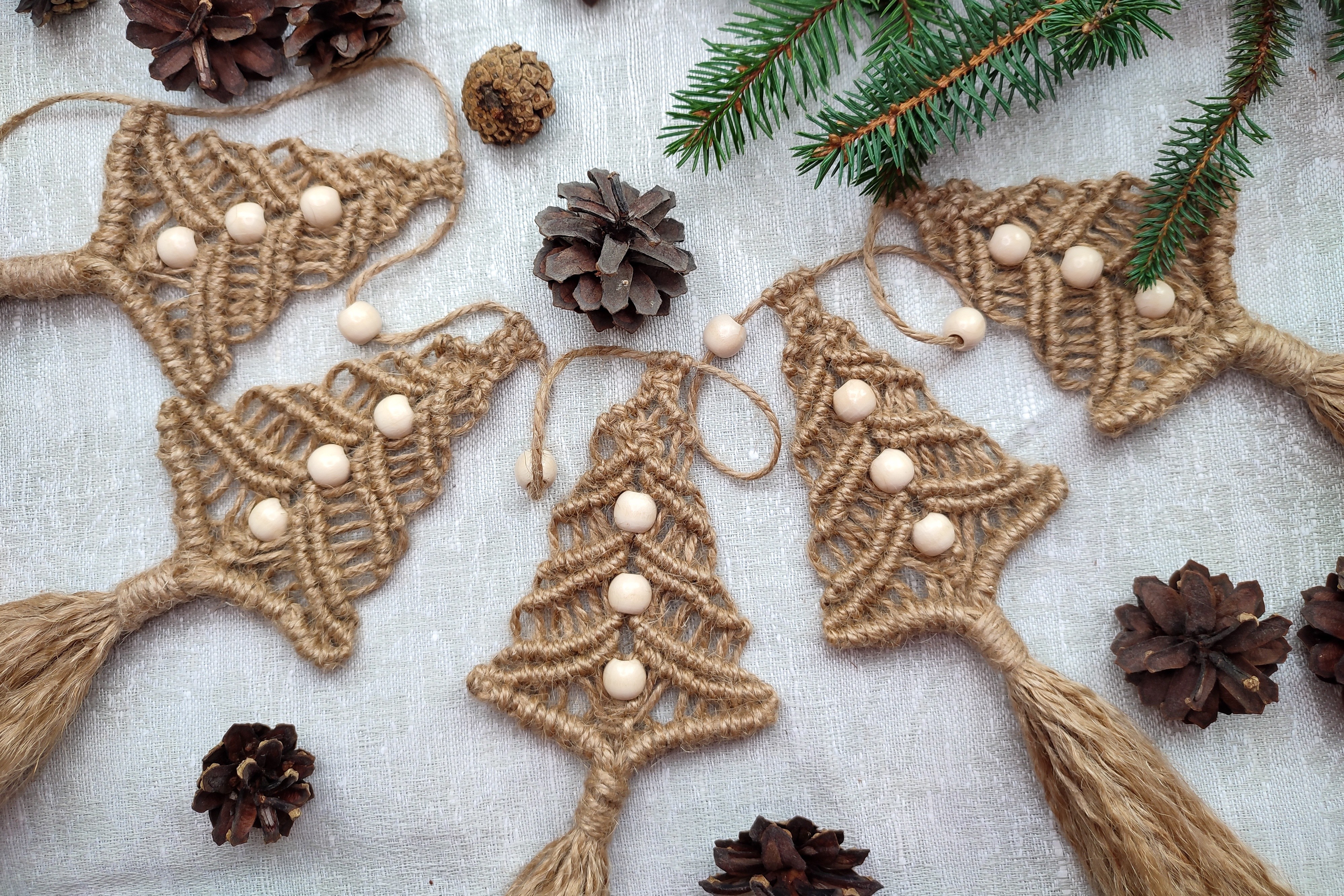 Christmas Tree Macrame