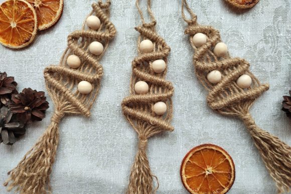 Christmas Tree Pattern Macrame