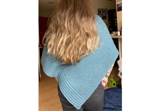 Twisted Slipster Poncho