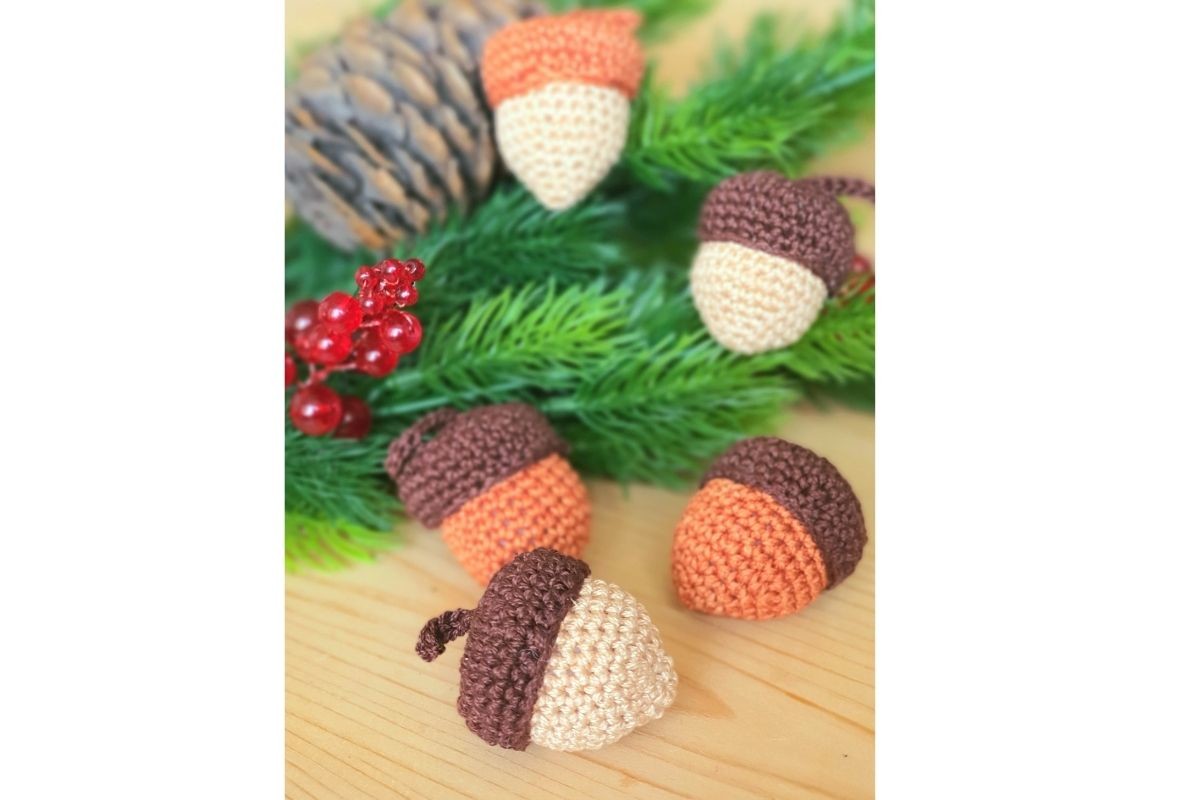 Acorn Ornament