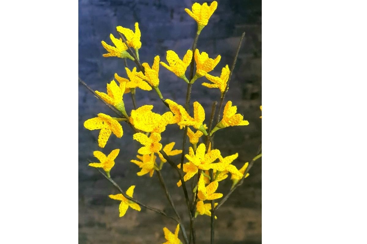 Easter Tree Yellow Bells