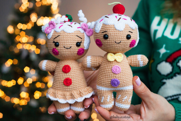 Adorable Gingerbread Couple Crochet Pattern