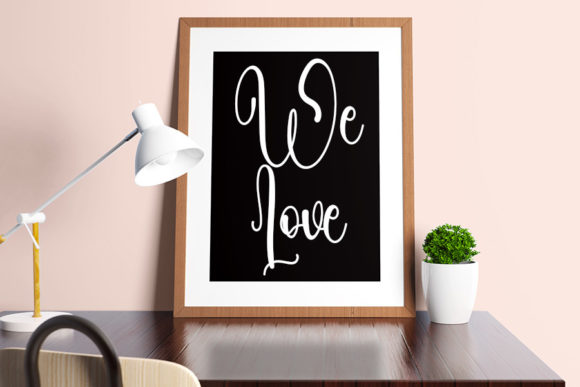 Heartly Font - Preview 2