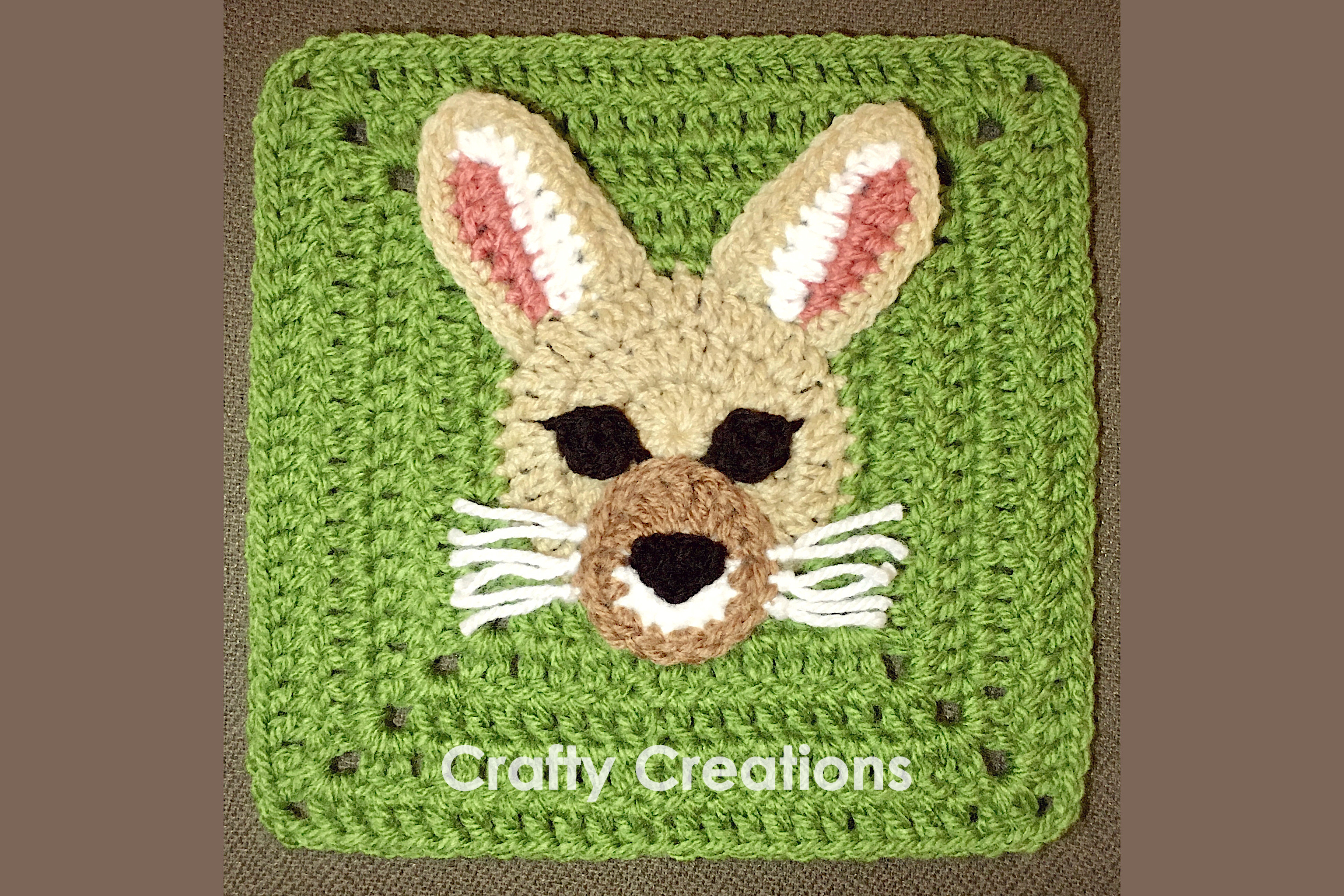 Cape Fox Granny Square Crochet Pattern