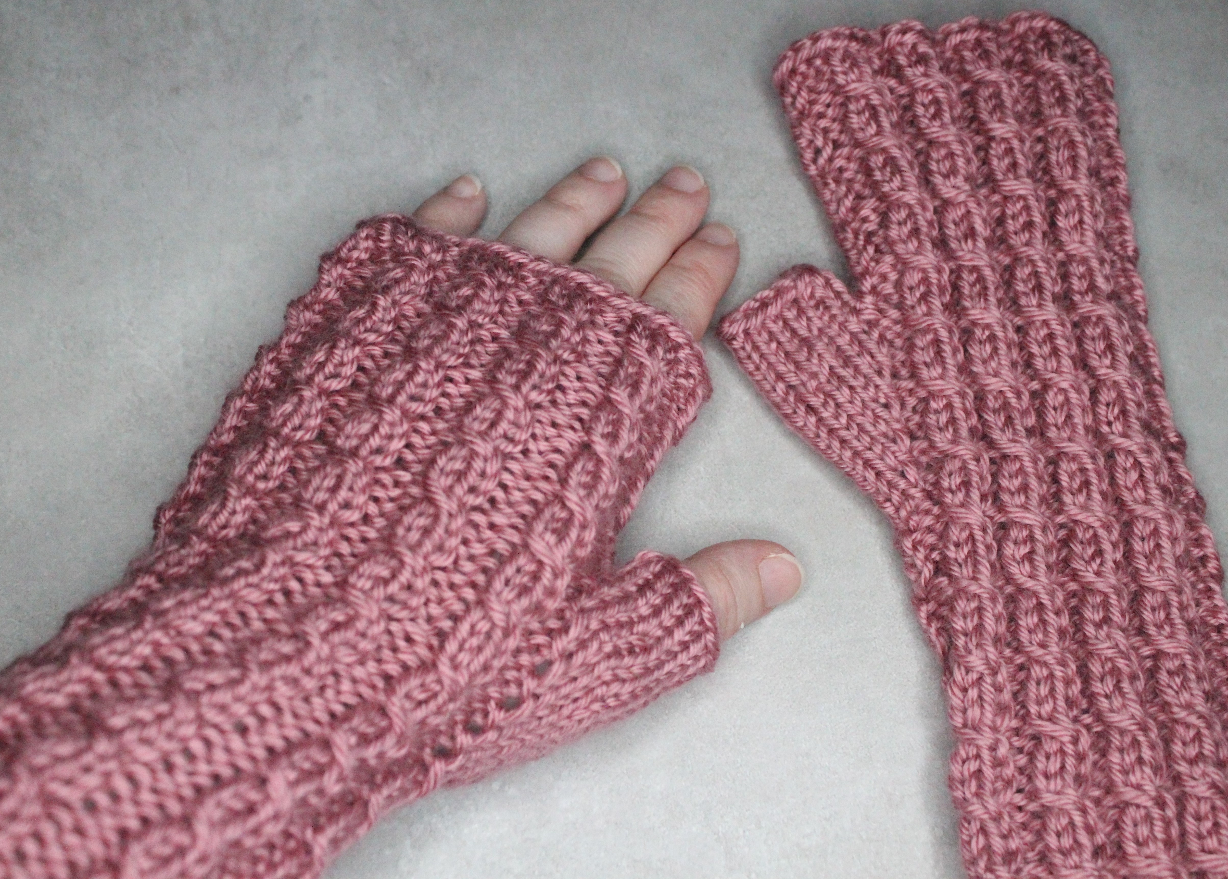 Sweetheart Fingerless Mitts