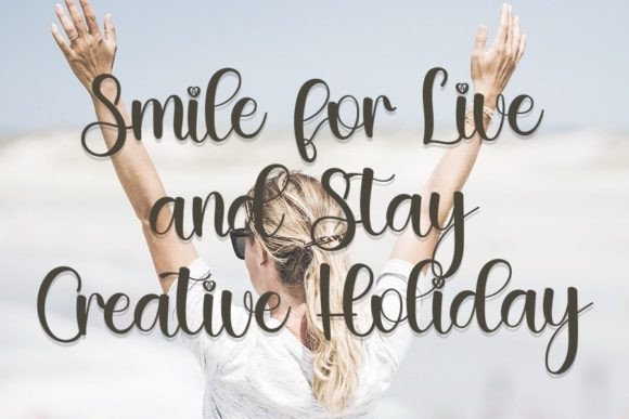 Blessful Font - Preview 5