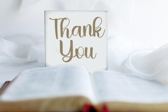 Blessful Font - Preview 6