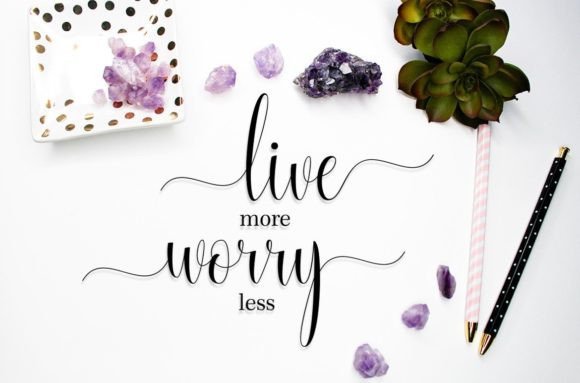 Diamond Font - Preview 3