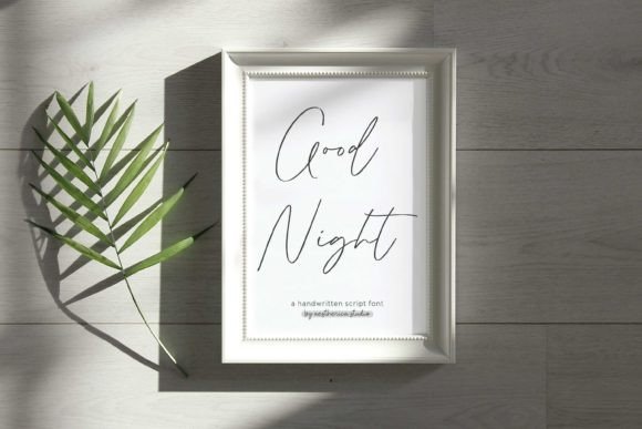 Adorne Font - Preview 1