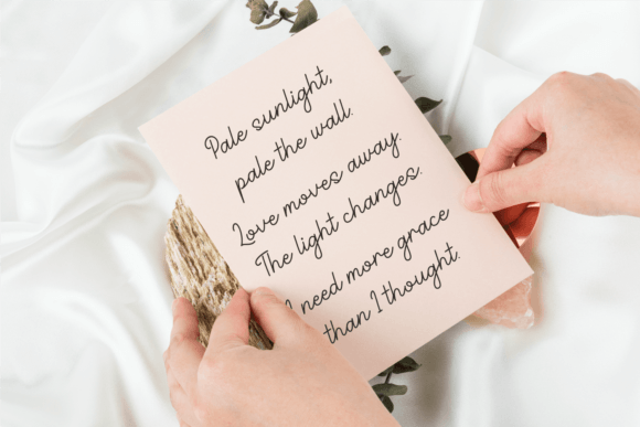 Curly Babe Font - Preview 2