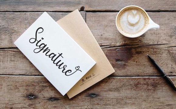 Alive Font - Preview 1