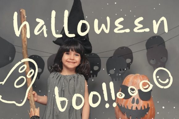 Caroline Display Font - Preview 6