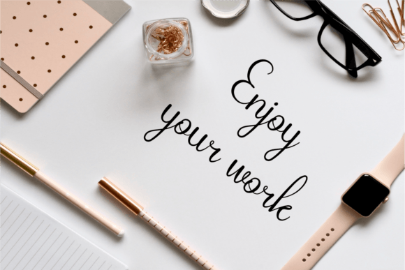 Adellia Font - Preview 4