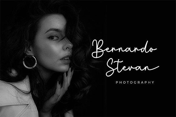 Bougenville Font - Preview 4
