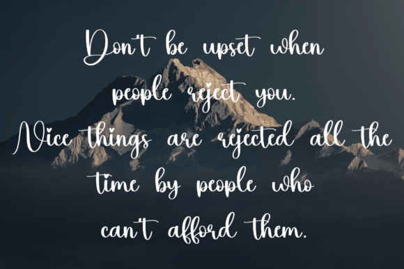 Advice Font - Preview 4
