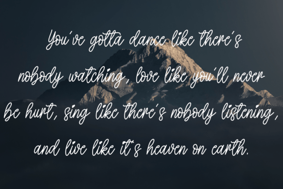 Diamond Font - Preview 4