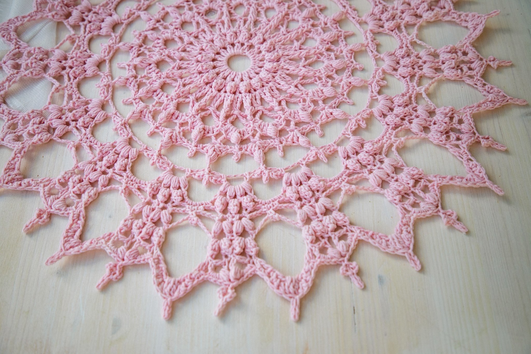Iveta Doily