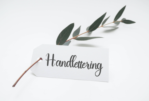 Mandinak Font PNG with transparent background - Preview 2