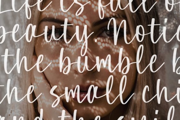 Boneflower Font - Preview 2