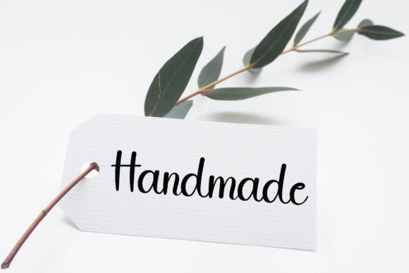 Handsome Font - Preview 1