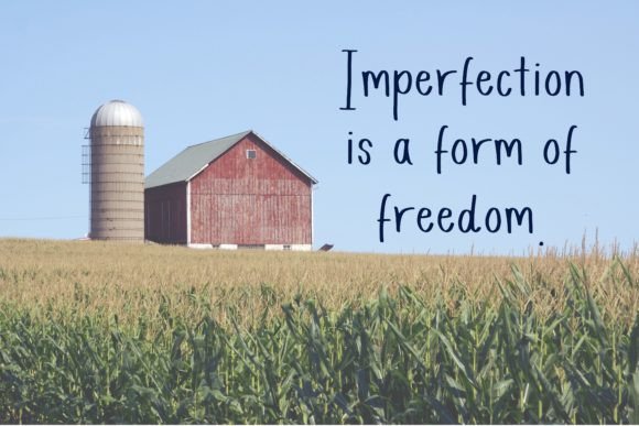 Exquisite Farm Font - Preview 6