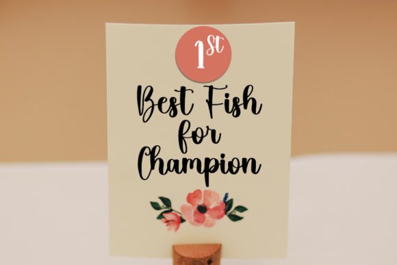 Goldfish Font - Preview 5