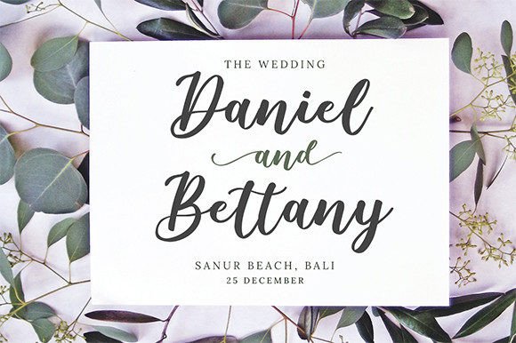 Graduation Font - Preview 4