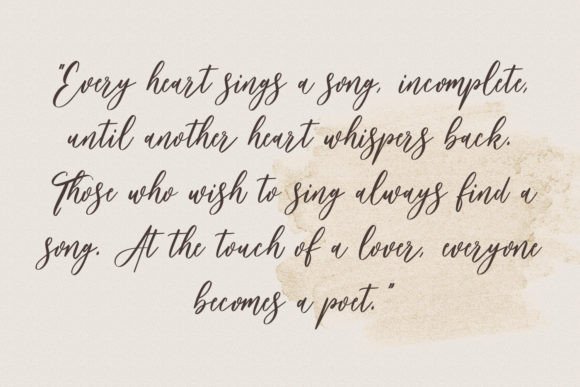 Aluna French Font - Preview 1