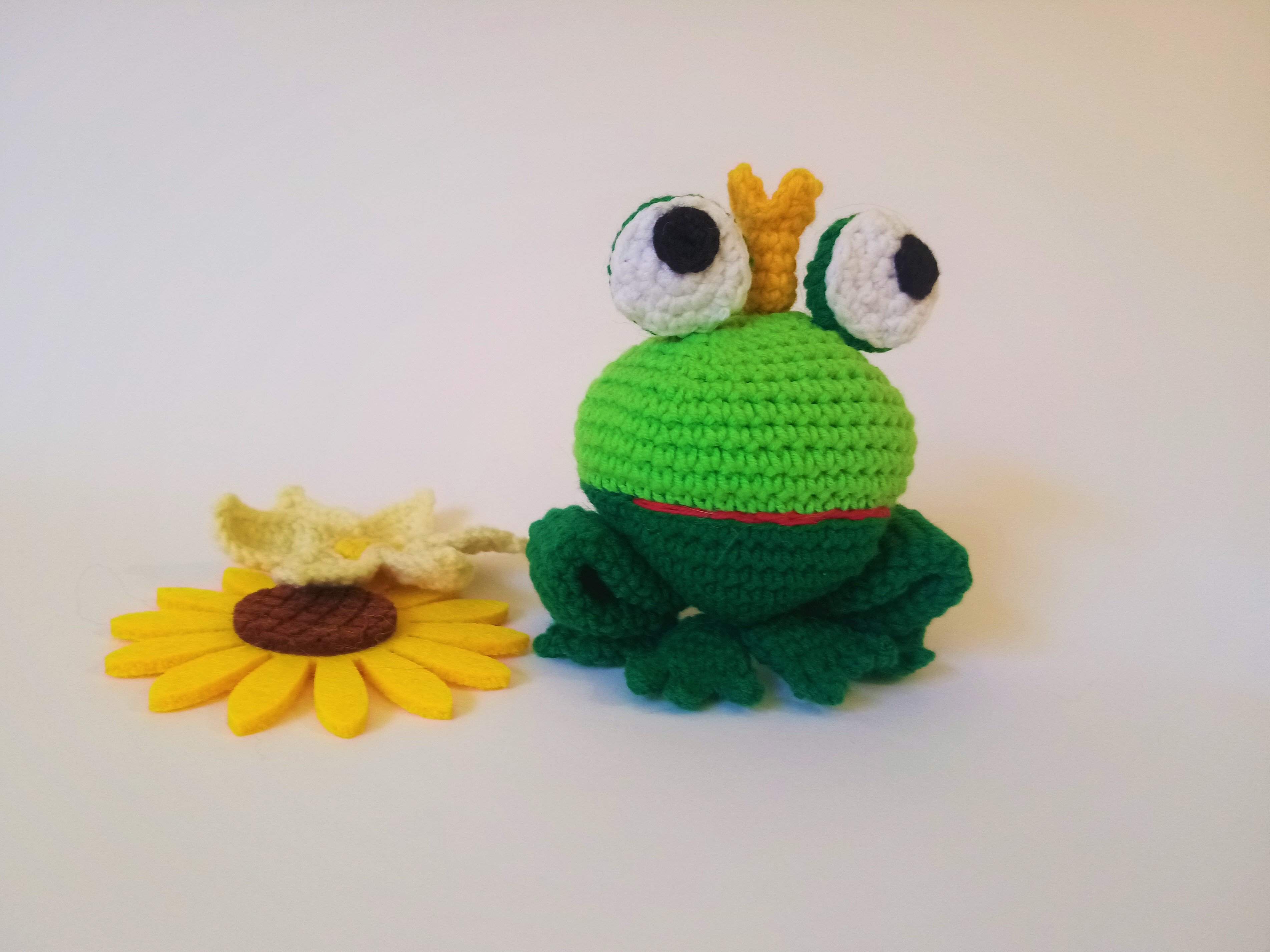 Frog. Crochet Pattern