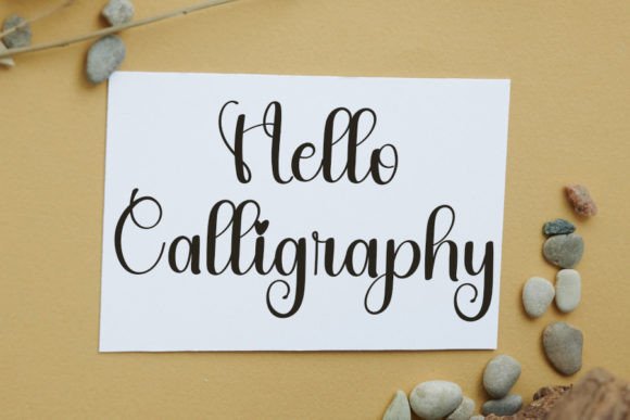 Brilliant Font - Preview 1