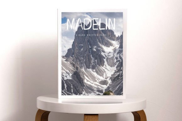 Madelin Font PNG with transparent background - Preview 4