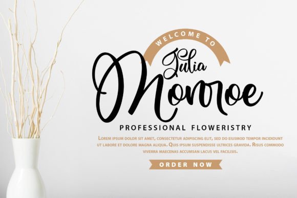 Monallysa Font font preview - 3