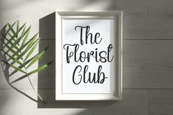 Bather Font - Preview 3