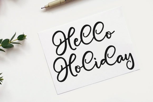 Holding Font - Preview 4