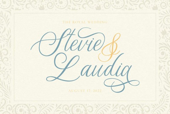 Eyelash Font - Preview 4