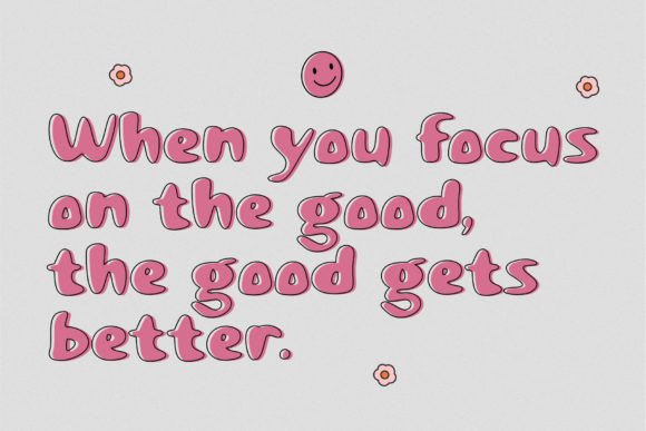Groovy Daisy Font - Preview 2