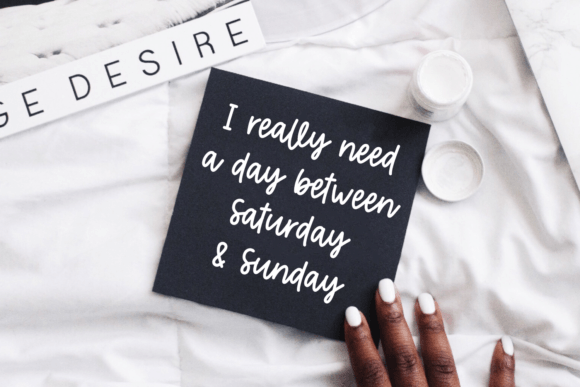 Chilling Saturday Font - Preview 6