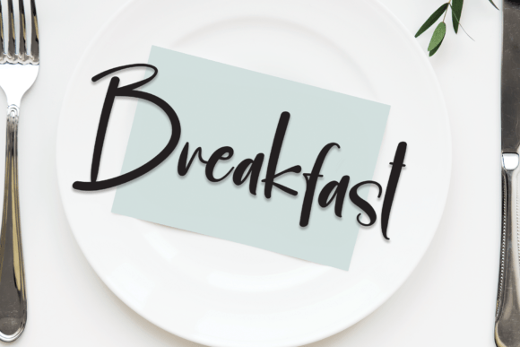 Housebold Font - Preview 4