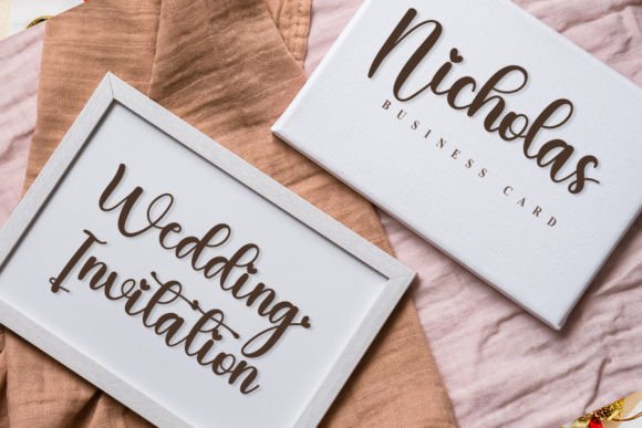 Family Font - Preview 1