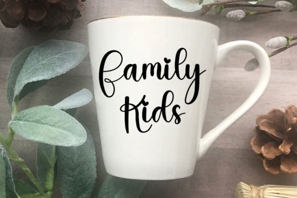 Family Font - Preview 5