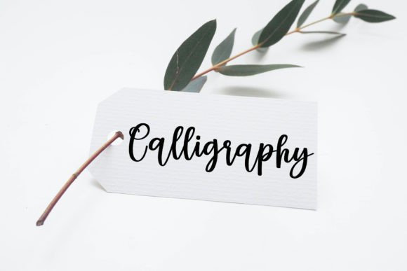 Cottage Font - Preview 5