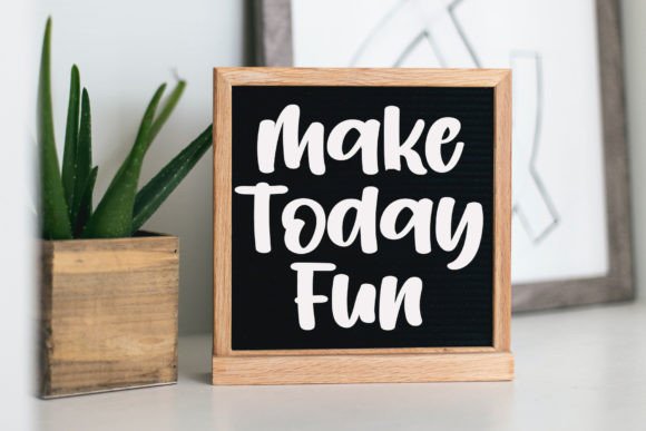 Daily Planner Font - Preview 1