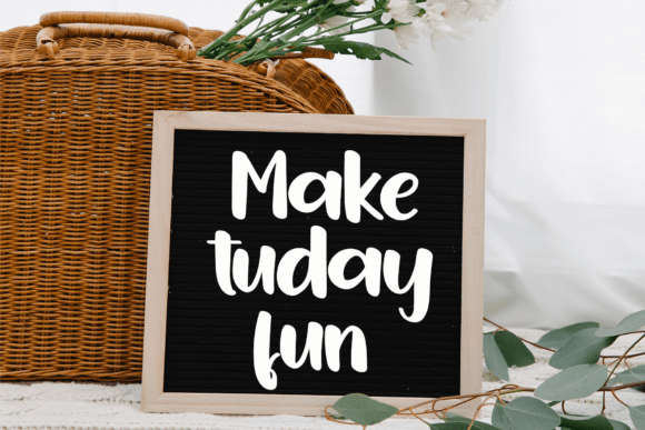 Back to School Font - Preview 4