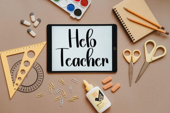 Go to School Font - Preview 1